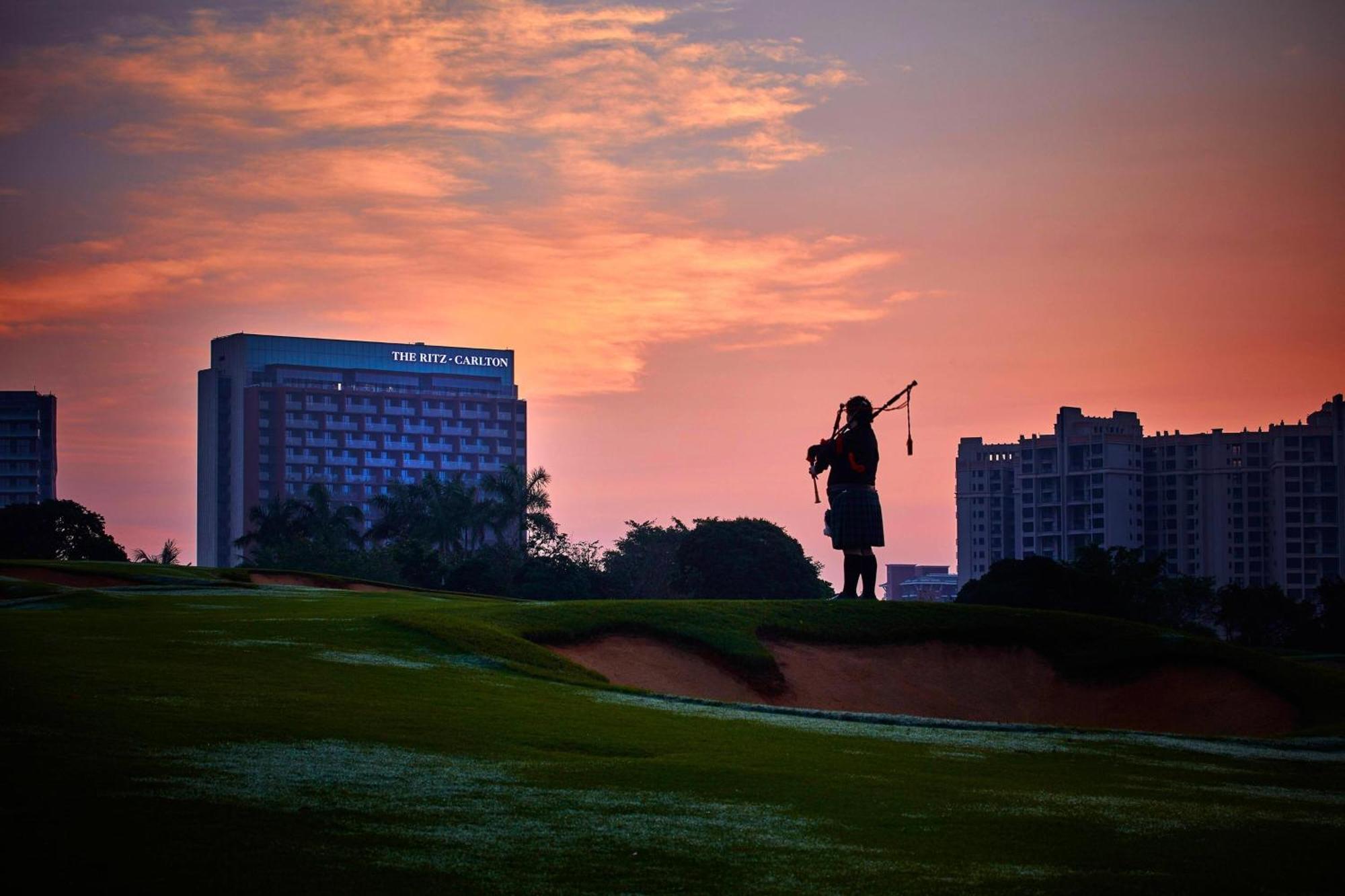 Hotel The Ritz-Carlton, Haikou Haikou  Esterno foto